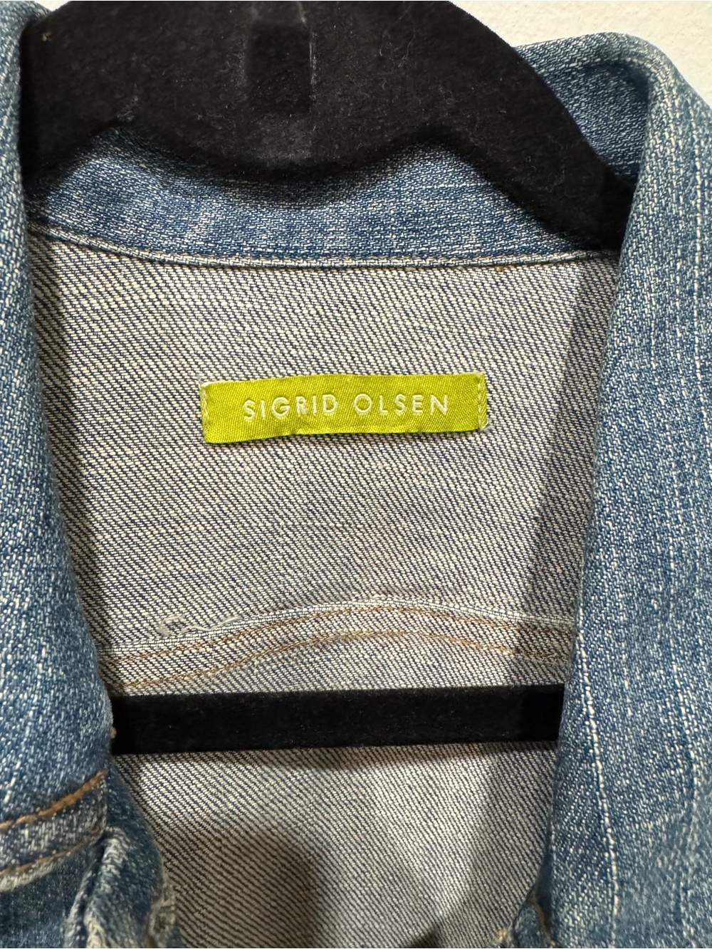 Sigrid Olsen Blue Denim Jacket with Subtle Orange Trim - Picture 2 of 7